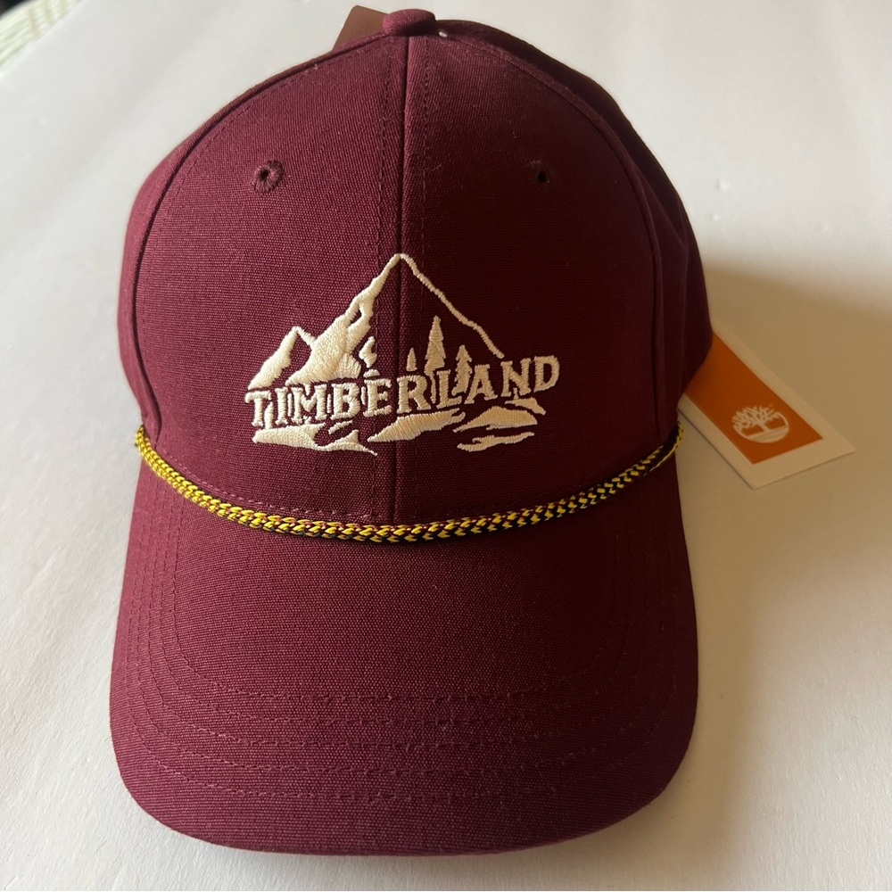 Timberland EMBROIDERED MOUNTAIN SNAPBACK HAT IN TAWNY PORT OS NWT